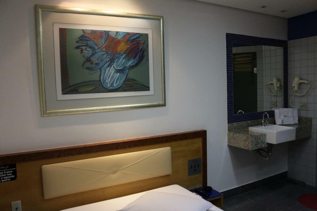 Auhe Motel (Adults Only) Betim Extérieur photo